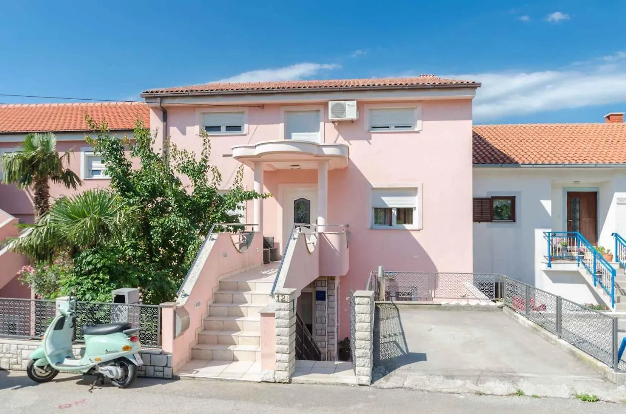 Three-Bedroom Apartment In Crikvenica XVIII
